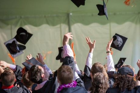 Homologación de título universitario en España